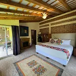 Hacienda Del Lago Boutique Hotel