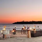 Camino Real Zaashila Huatulco