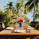 Camino Real Zaashila Huatulco