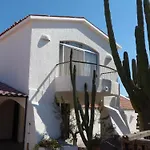 Club Cantamar Beach Hotel & Marina
