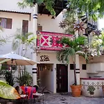 Hotel Casa Blanca