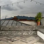 Sombra Del Agua