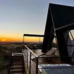 Hotel Coyote
