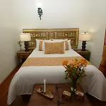 Mision Patzcuaro Centro Historico