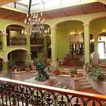 Hotel Casa Grande Y Centro De Negocios