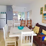 Condominio Las Palomas