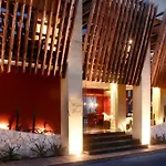 Mosquito Beach Hotel