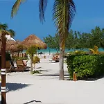 Ventana Al Paraiso Beach Front Hotel - Adults Only