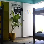 Hostal Olas Altas