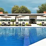 Hotel Ecce Inn & Spa