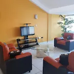 Casa Con Alberca Para 20 Personas