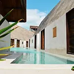 Hotel Boutique Punta Caliza - Adults Oriented