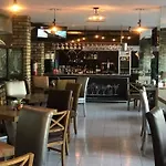 Hotel Raldos Inn