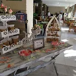 Hotel Raldos Inn