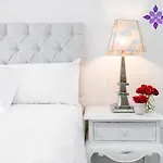 Lila Hotel