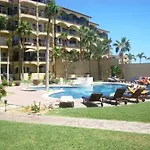 Beachfront Las Olas 2Bdr Condo