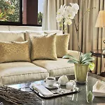 Quinta Elvira (Adults Only)