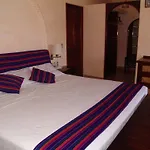 La Escollera Suites Adults Only