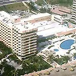 Continental Plaza