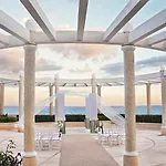 Le Meridien Cancun Resort And Spa