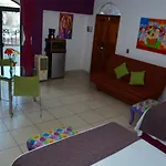 Boutique Pueblo Lindo