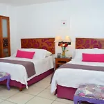 Boutique Pueblo Lindo