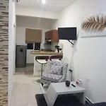 Cute Apartment Near The Beach