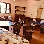 La Posada Del Monsieur