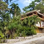 Casa Maria En La Manzanilla