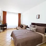 Hotel 9 Manantiales