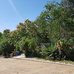 El Eden Bungalows