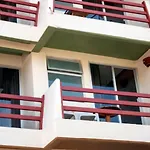Isabel Suites