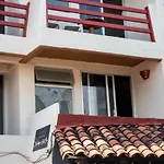 Isabel Suites