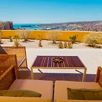 Puerta Cortes Residences: Las Colinas