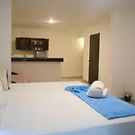 Caracol Suite Hotel
