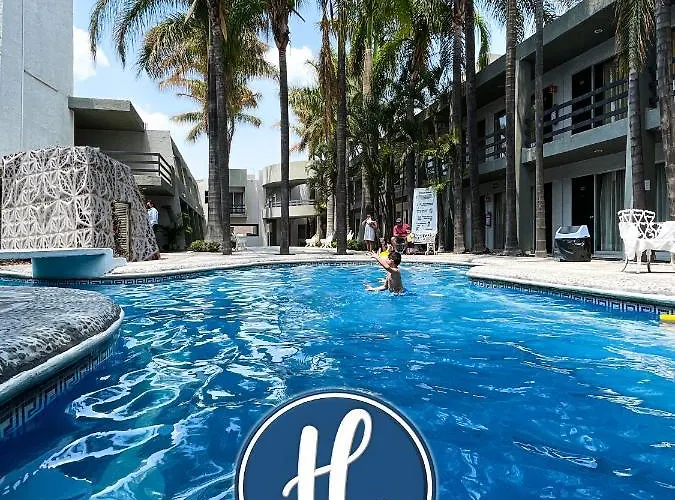Hotel Suites Del Real