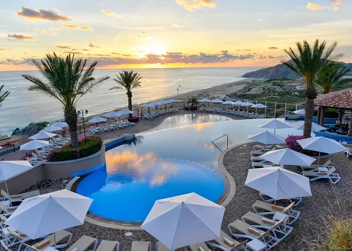 Pueblo Bonito Sunset Beach Golf & Spa Resort