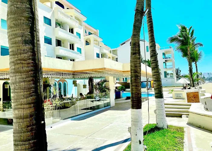 Precioso Condominio Frente Al Mar En Manzanillo