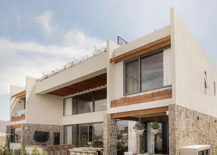 Casa De Lujo, Hasta Con Cine Privado