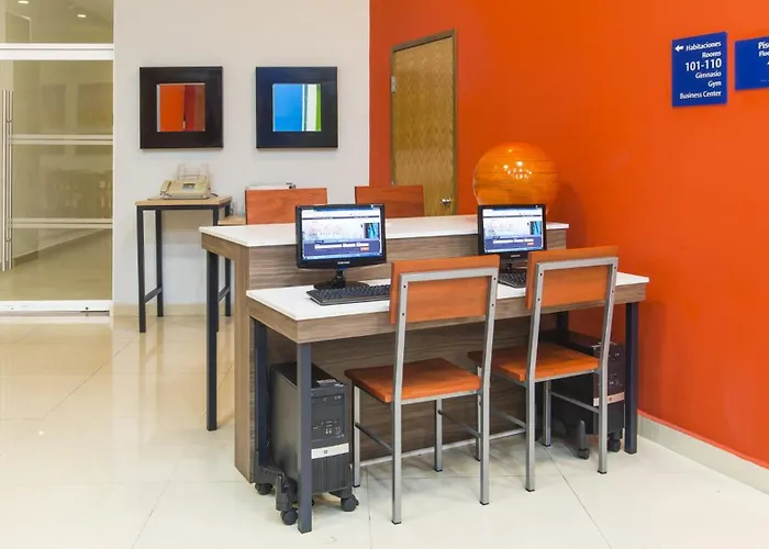Holiday Inn Express Manzanillo By Ihg