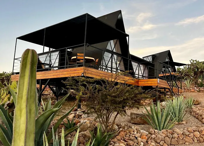 Hotel Coyote