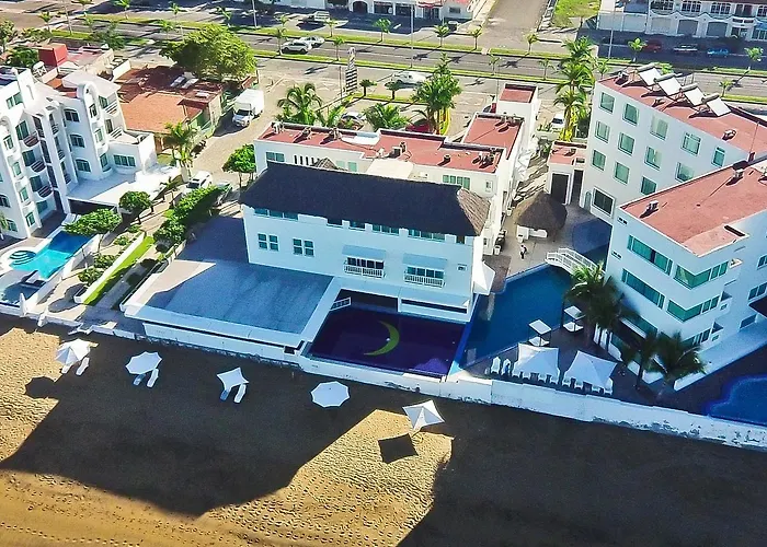 Best Western Plus Luna Del Mar