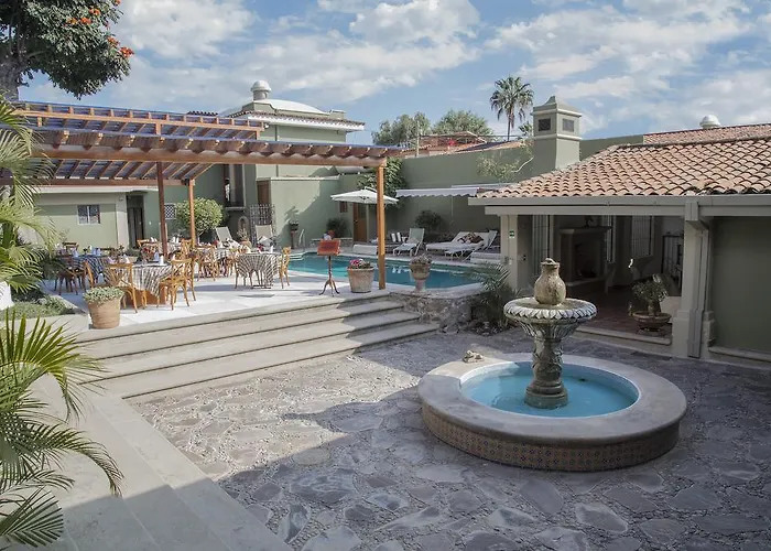 Hacienda Del Lago Boutique Hotel