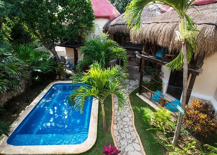 Hotel Uolis Nah