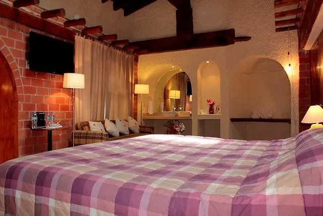 Hotel Suites En La Montana