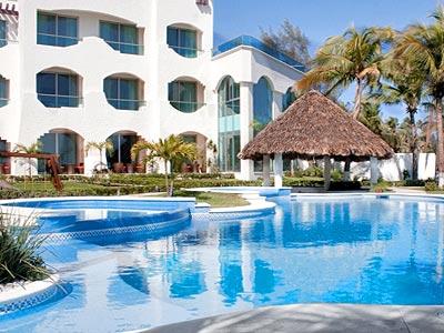 Playa Caracol & Hotel