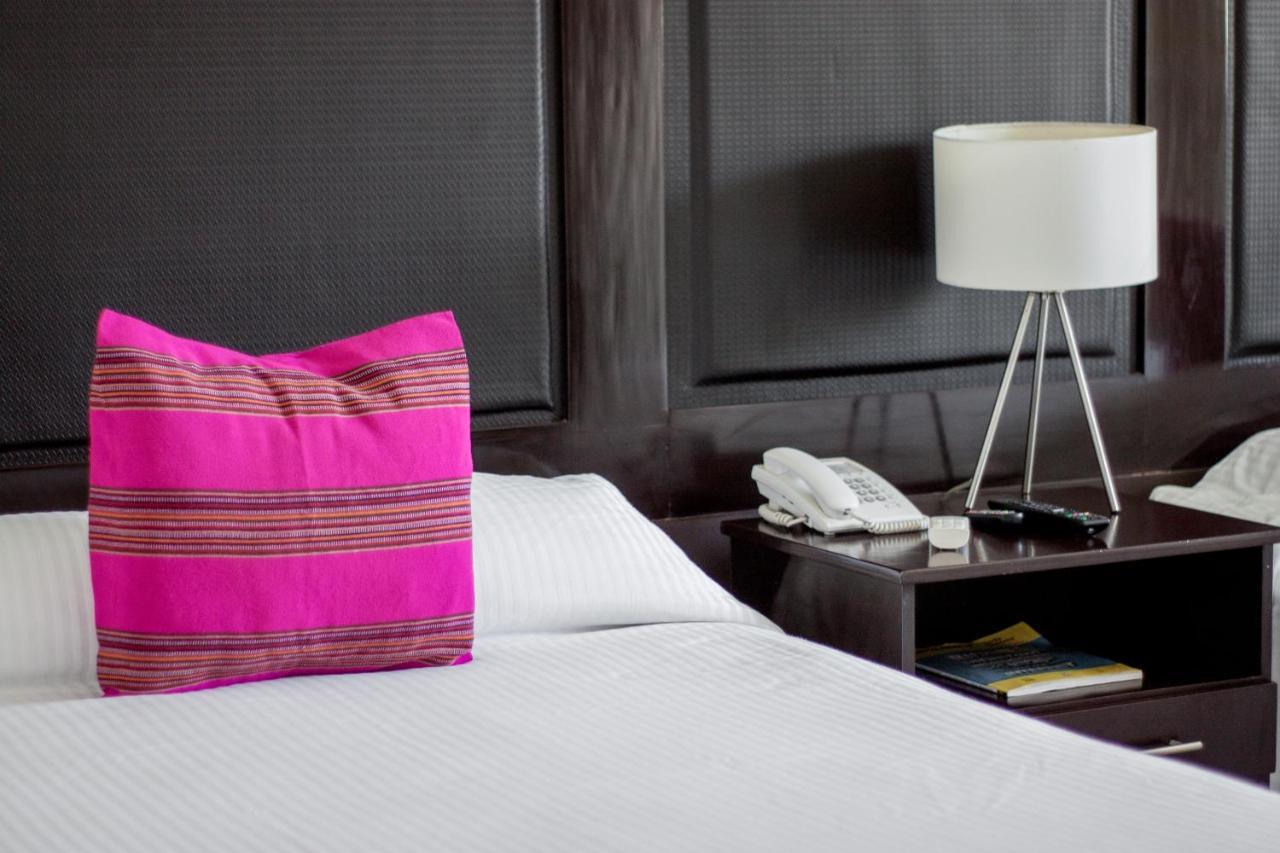 Chiapas Express, 3*