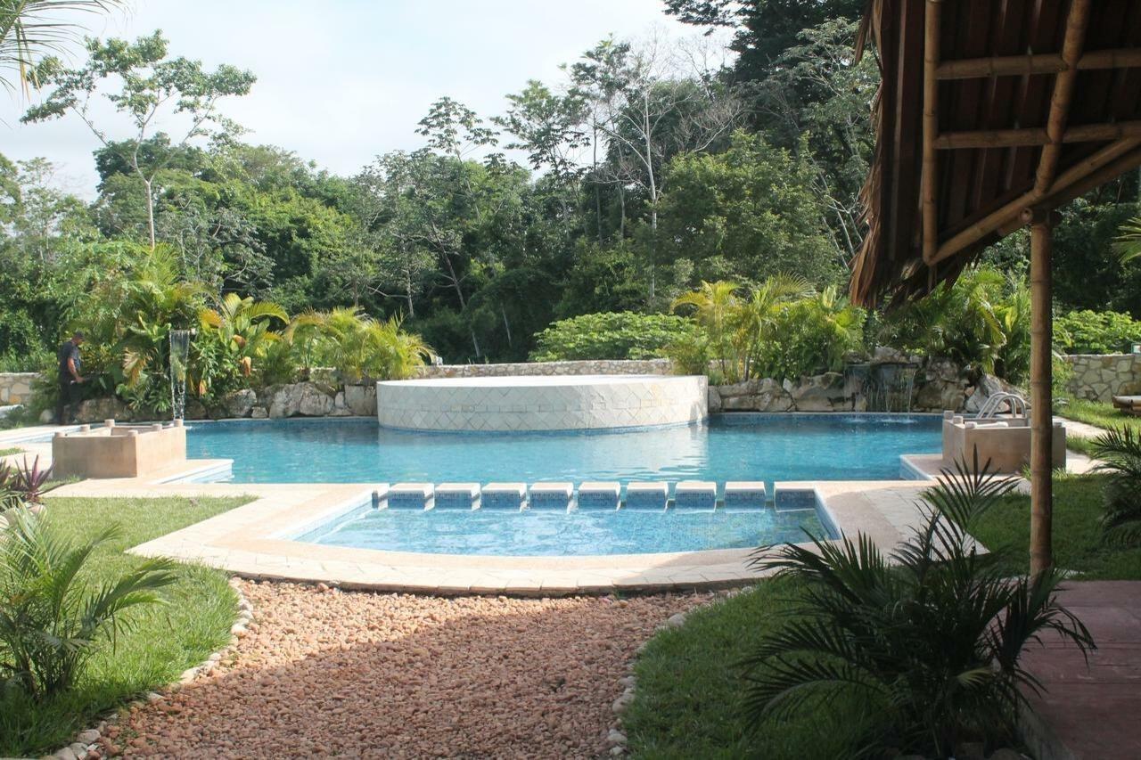 Axkan Palenque, Shows En Vivo & Gastronomia Mar Y Tierra & Travel Agency Hotel 4*
