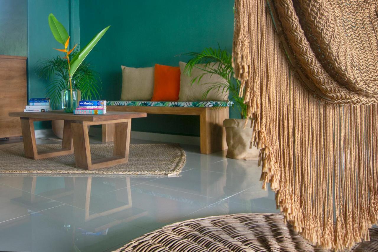 Albatros By Bedsfriends (adults Only) Hotel *