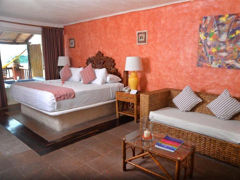 Aura Del Mar Zihuatanejo